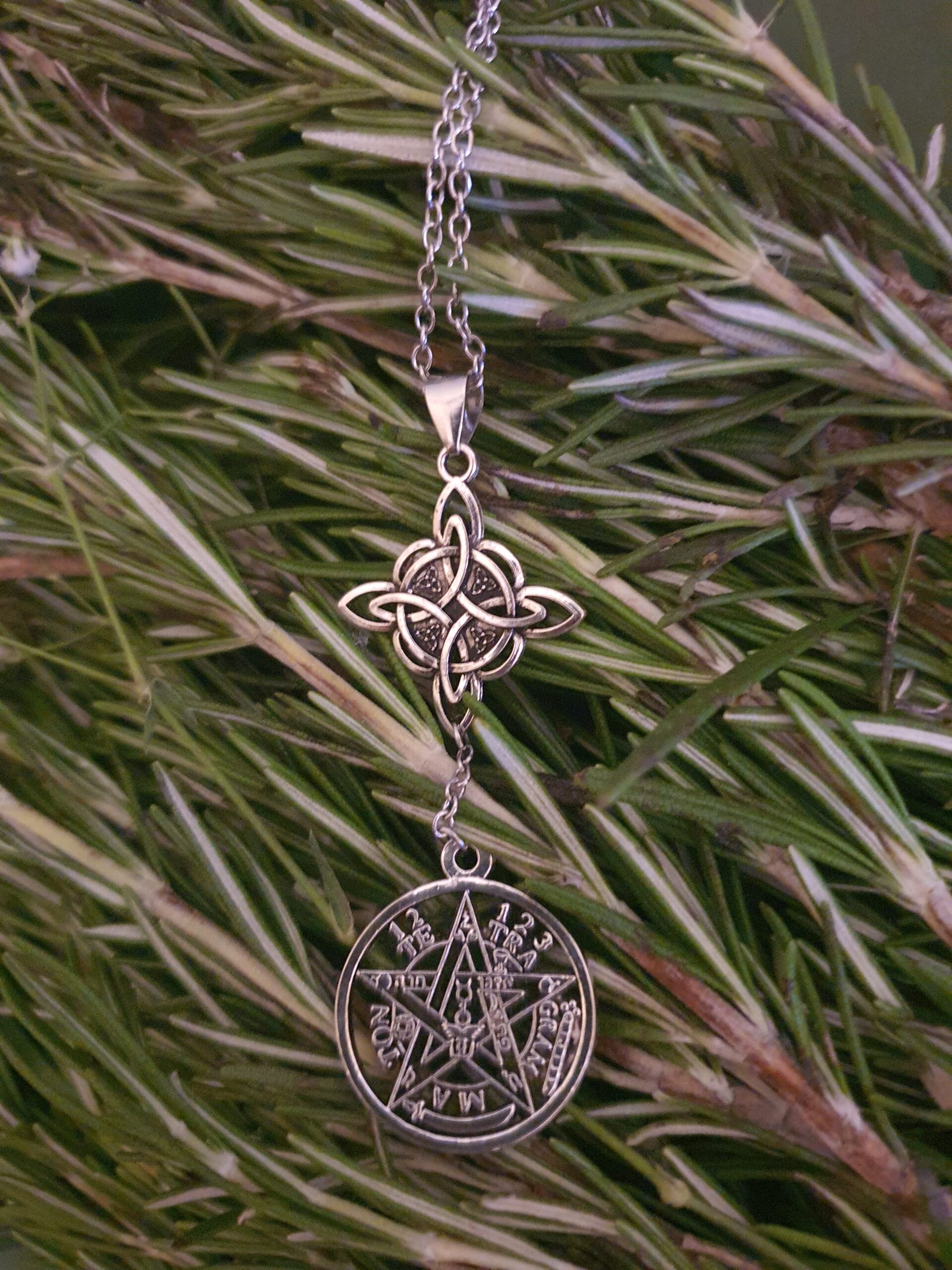 AMULETO NUDO DE BRUJA Y TETRAGRAMATON Heromatic amuleto-nudo-de-bruja-y-tetragramaton-heromatic